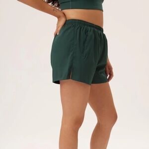 NEW Girlfriend Collective Moss Gazelle lined high waist athle shorts